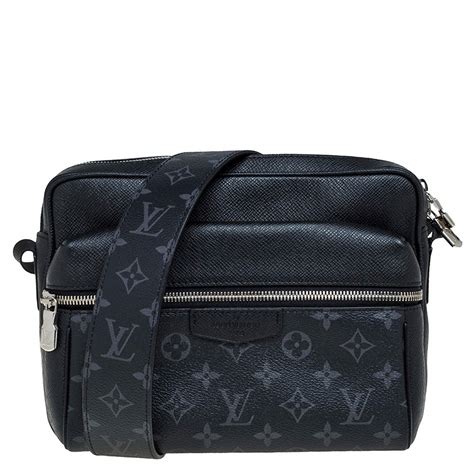 lv black messenger bag